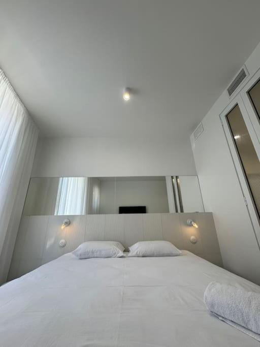 Maison Lyo - Luxueuse - King Size & Baignoire * Cannes